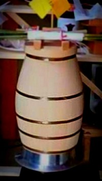鳴動釜